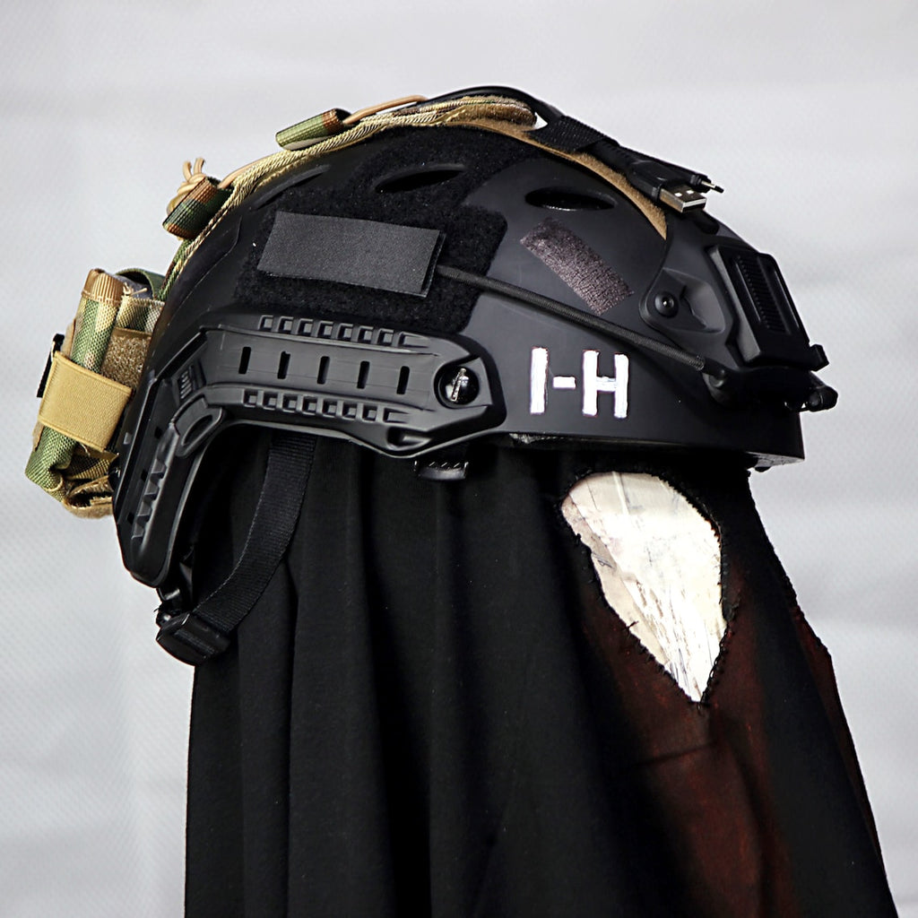 Helmet mask v2 black - red